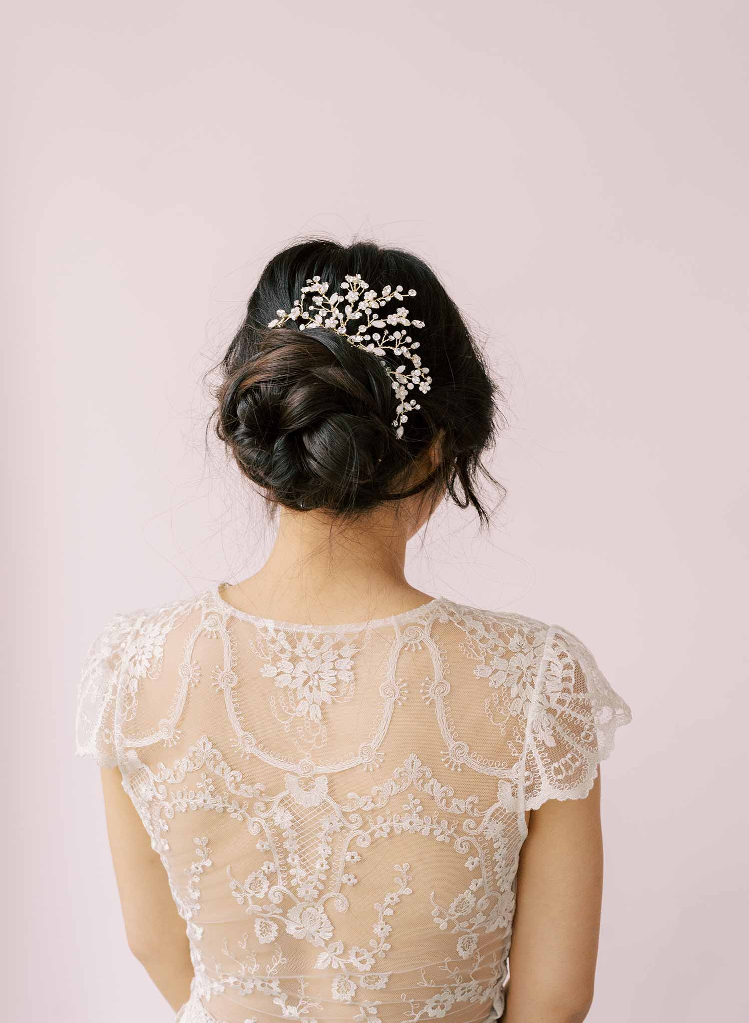 Dancing blossoms crystal spray comb - Style #2145