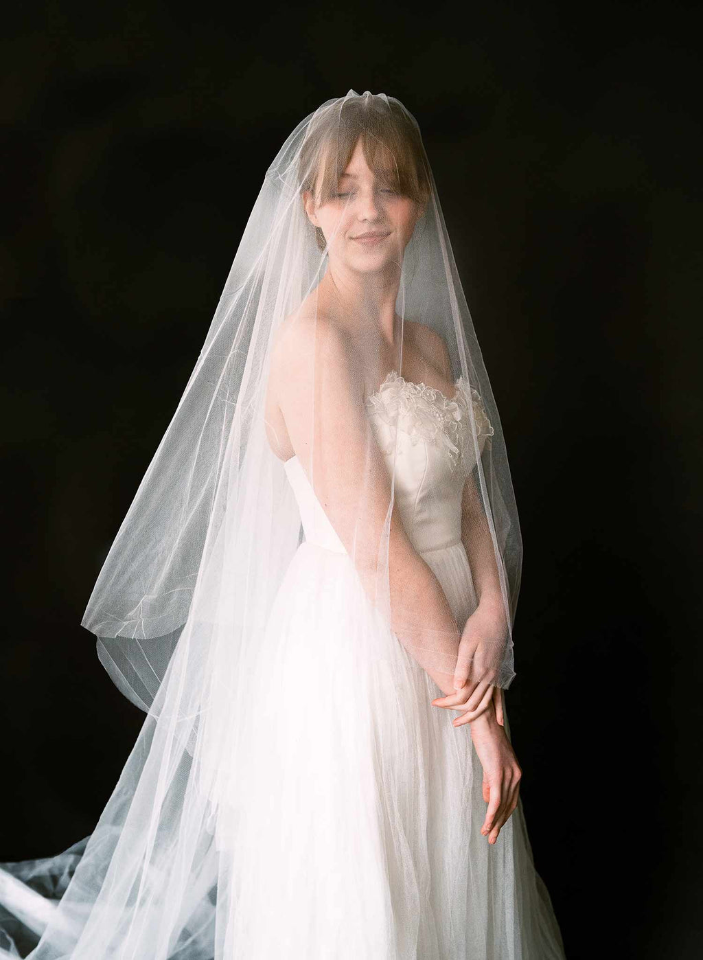 Clean and dramatic silk tulle veil with blusher - Style #2522