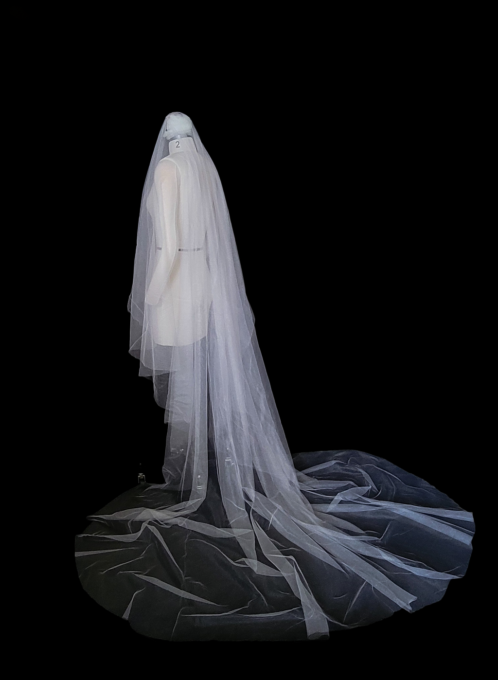 Clean and dramatic silk tulle veil with blusher - Style #2522
