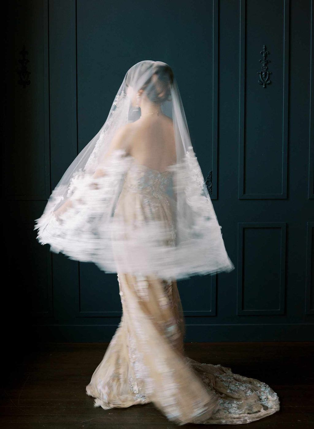 Abstract lace edge bridal veil - Style #2528