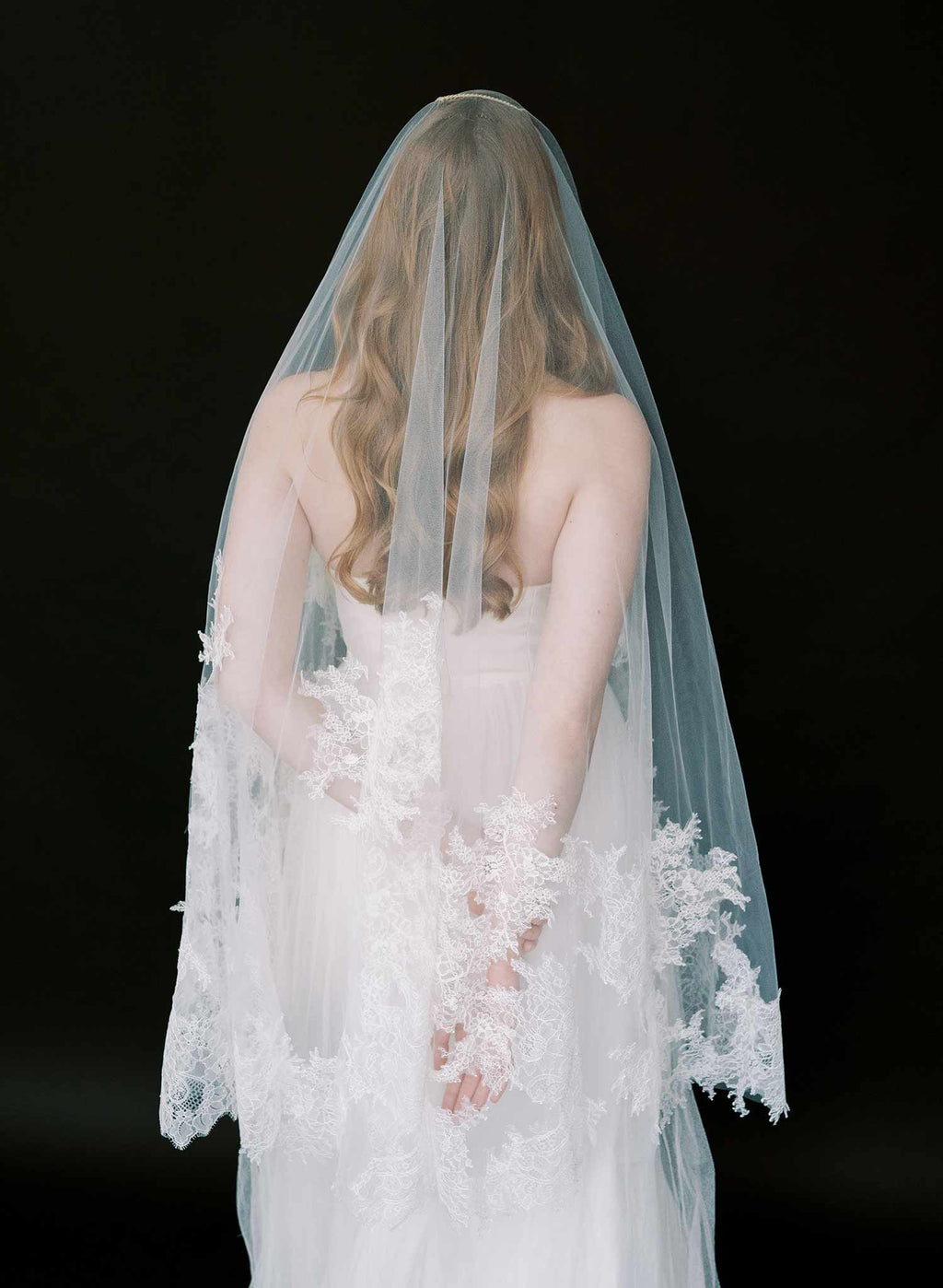 Abstract lace edge bridal veil - Style #2528