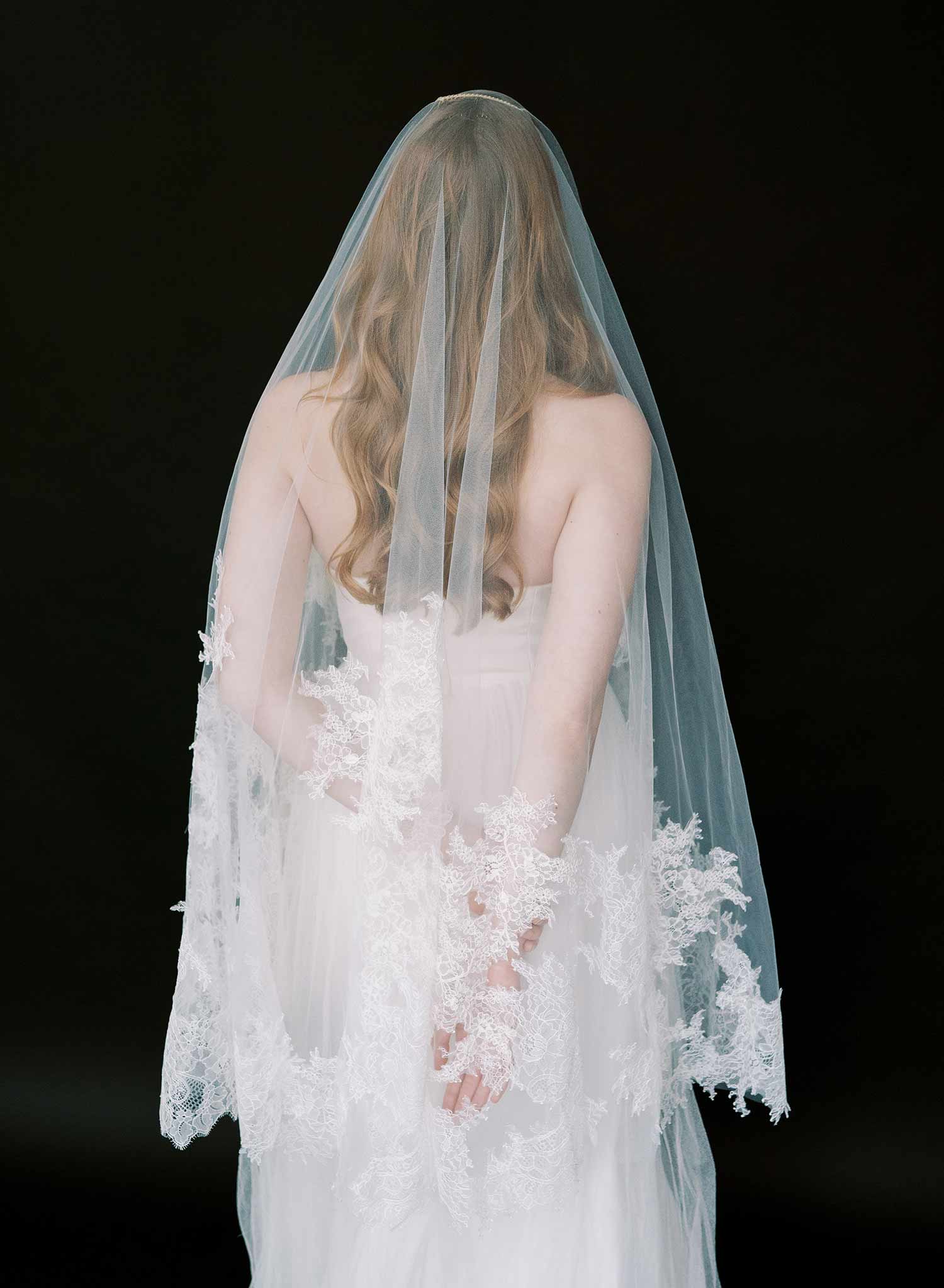 Abstract lace edge bridal veil - Style #2528