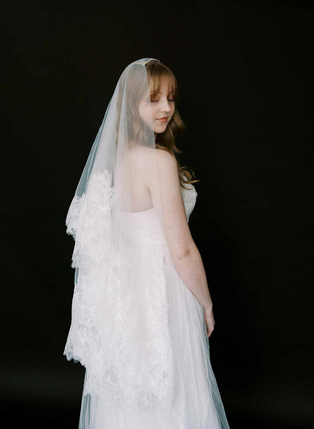 Abstract lace edge bridal veil - Style #2528