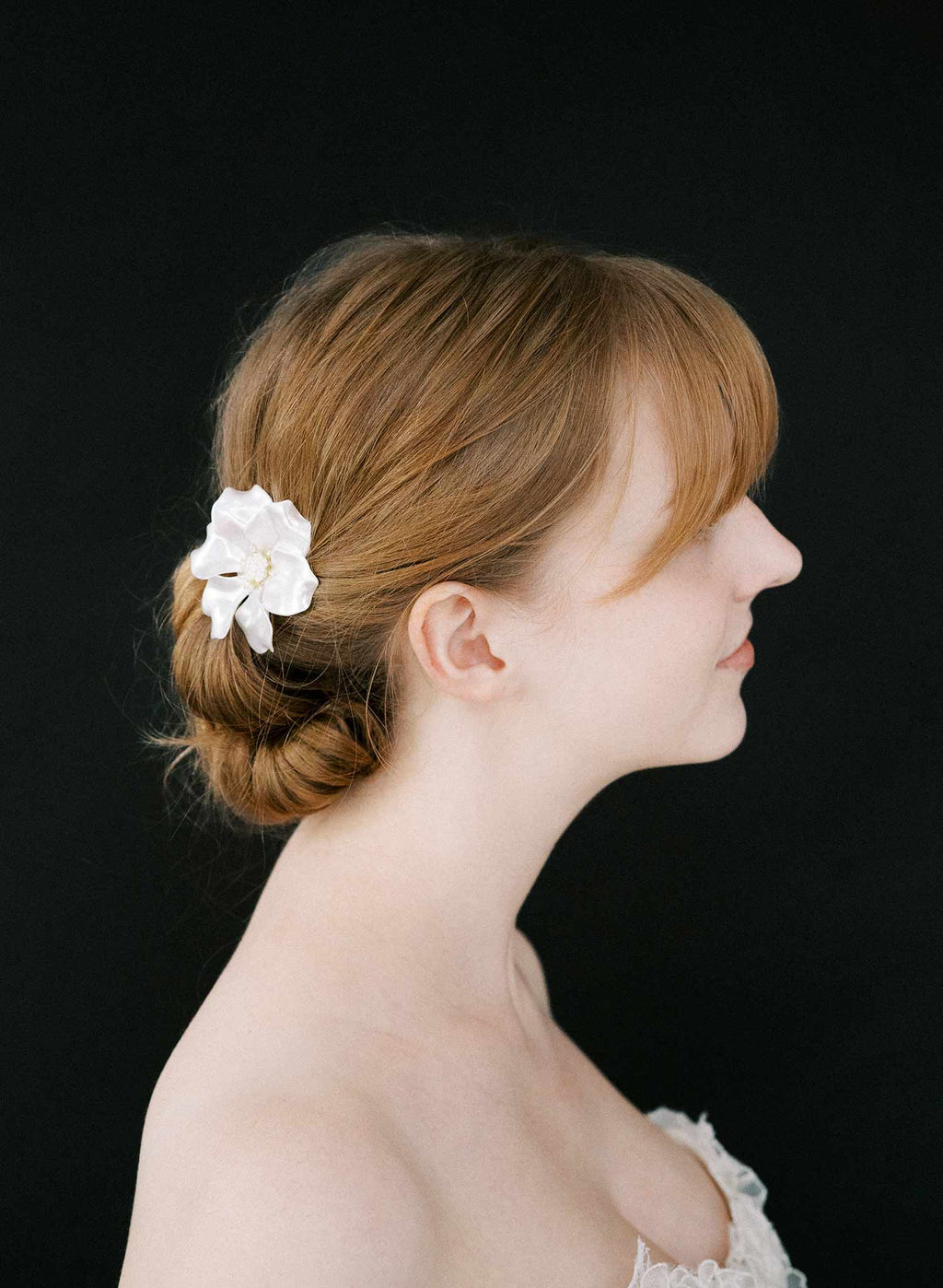 Acrylic petals modern hair flower - Style #2532