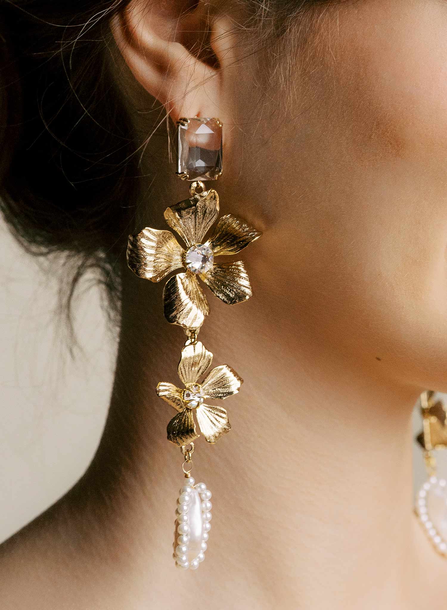 "Gilded magnolia, crystals and pearl earrings - Style #2535"