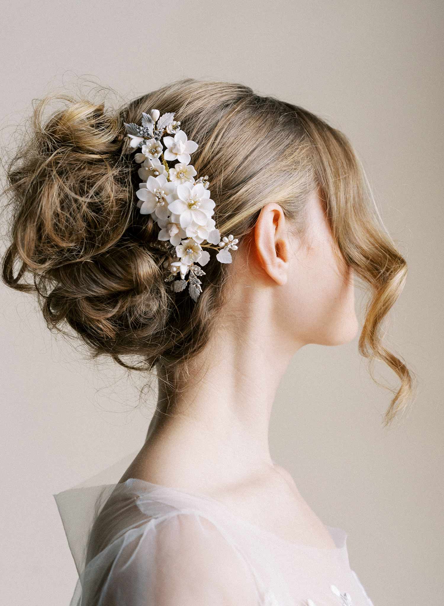 "Creamy floral garden comb, large - Style #2551"