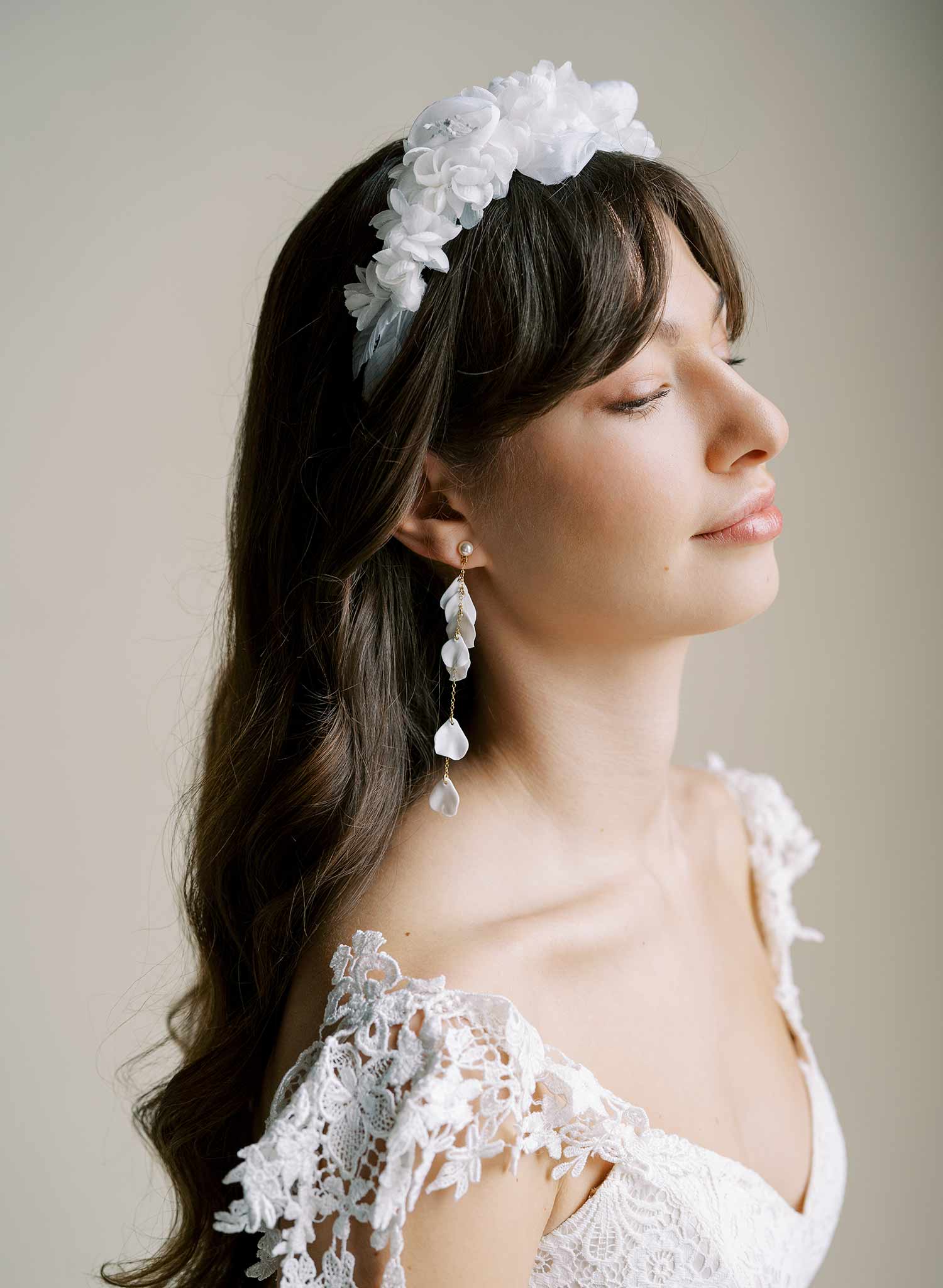 Dangling sculpted petals and chain earrings - Style #2568