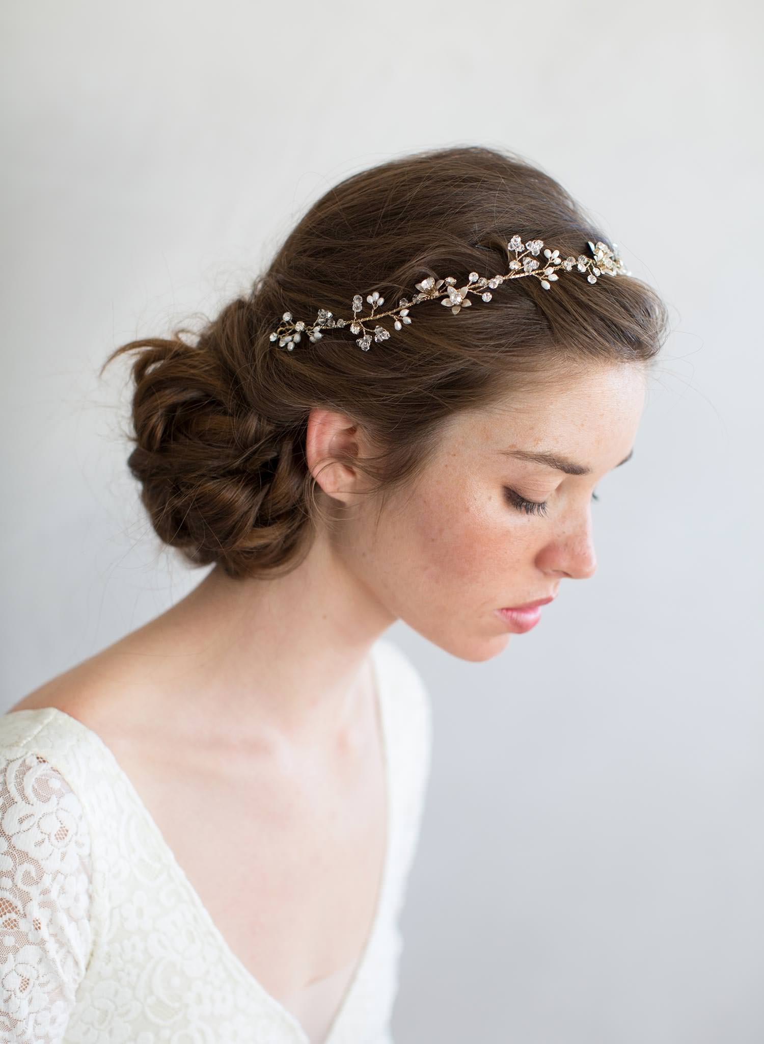 "Set discount, Style 7012 hair vine and Style 7011 comb"