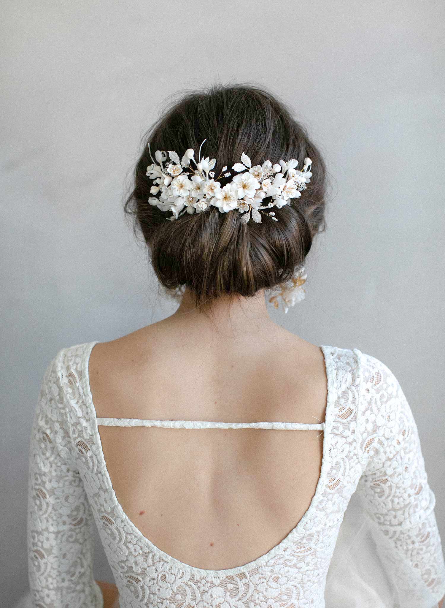 Creamy decadence floral headpiece - Style #939