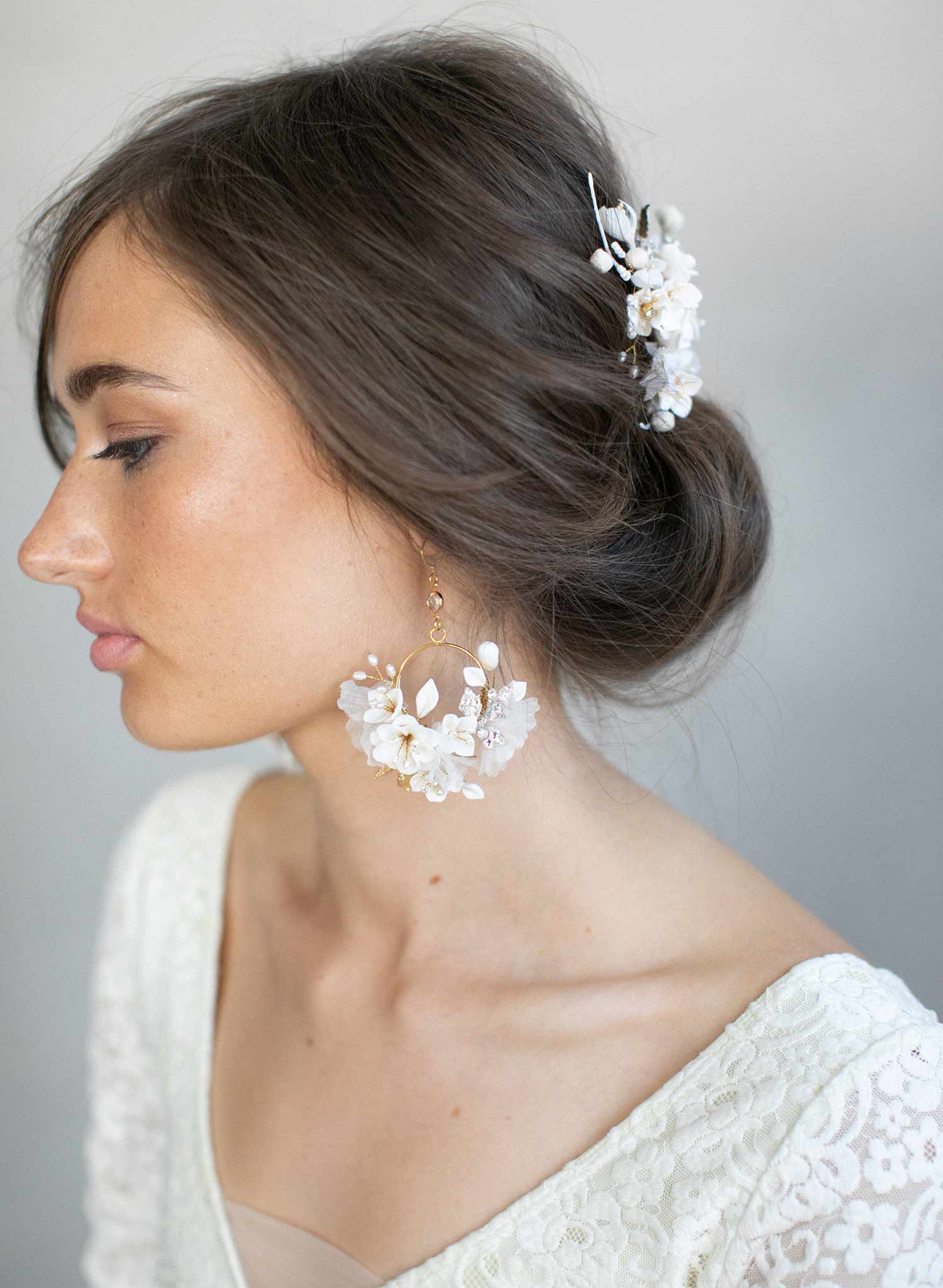 Creamy blossom and silk flower earrings - Style #951
