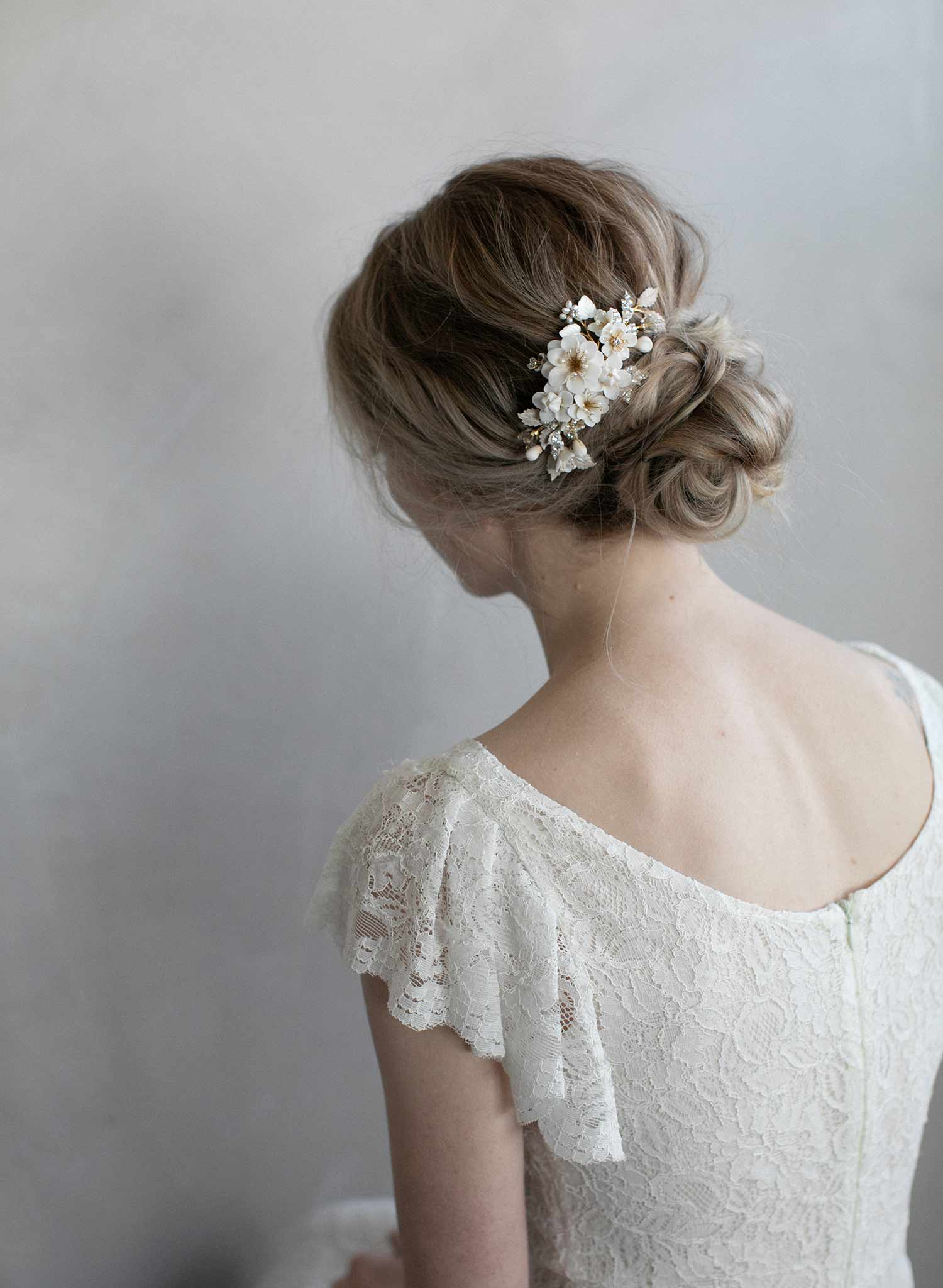 Creamy floral petite garden comb - Style #978