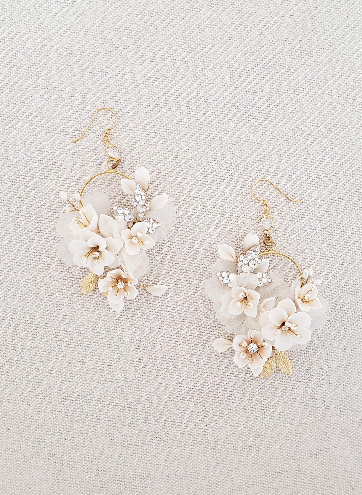 Creamy blossom and silk flower earrings - Style #951